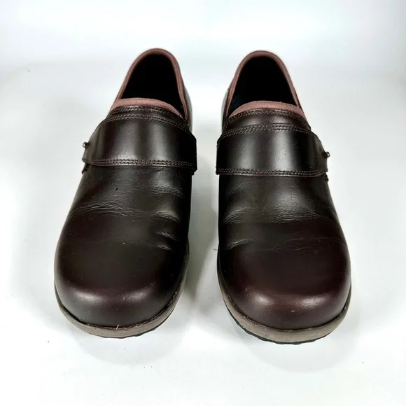 Merrell Women's Valetta PRO Moc Slip resistant on work shoes - Picture 2 of 13